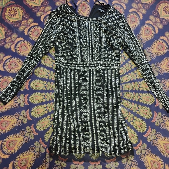 Gianni Bini Dresses & Skirts - Gianni Bini Sparkly Dress ✨